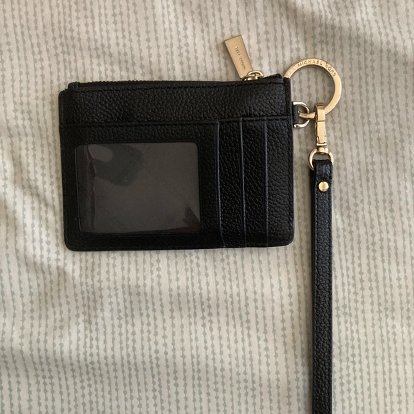 Michael Kors Leather Jet Black and Gold Small Coin Wallet Wristlet Purse - Picture 2 of 13